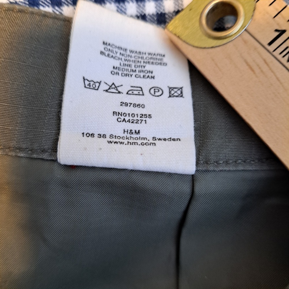 H&M LOGG Olive Green Cargo Mini Skirt Women 12 Utility Pockets Lined Casual - Picture 11 of 11